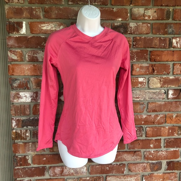 Cuddl Duds Tops - Cuddl Duds Climate Right pink top size Small
